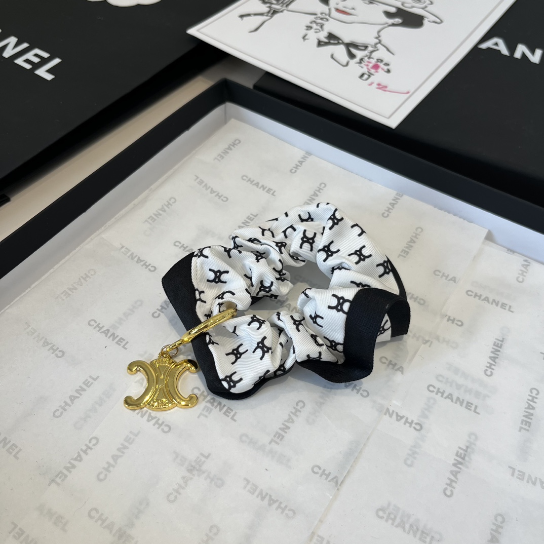 One hundred and thirty. Celine Selin’s new cash ring - 图片 4