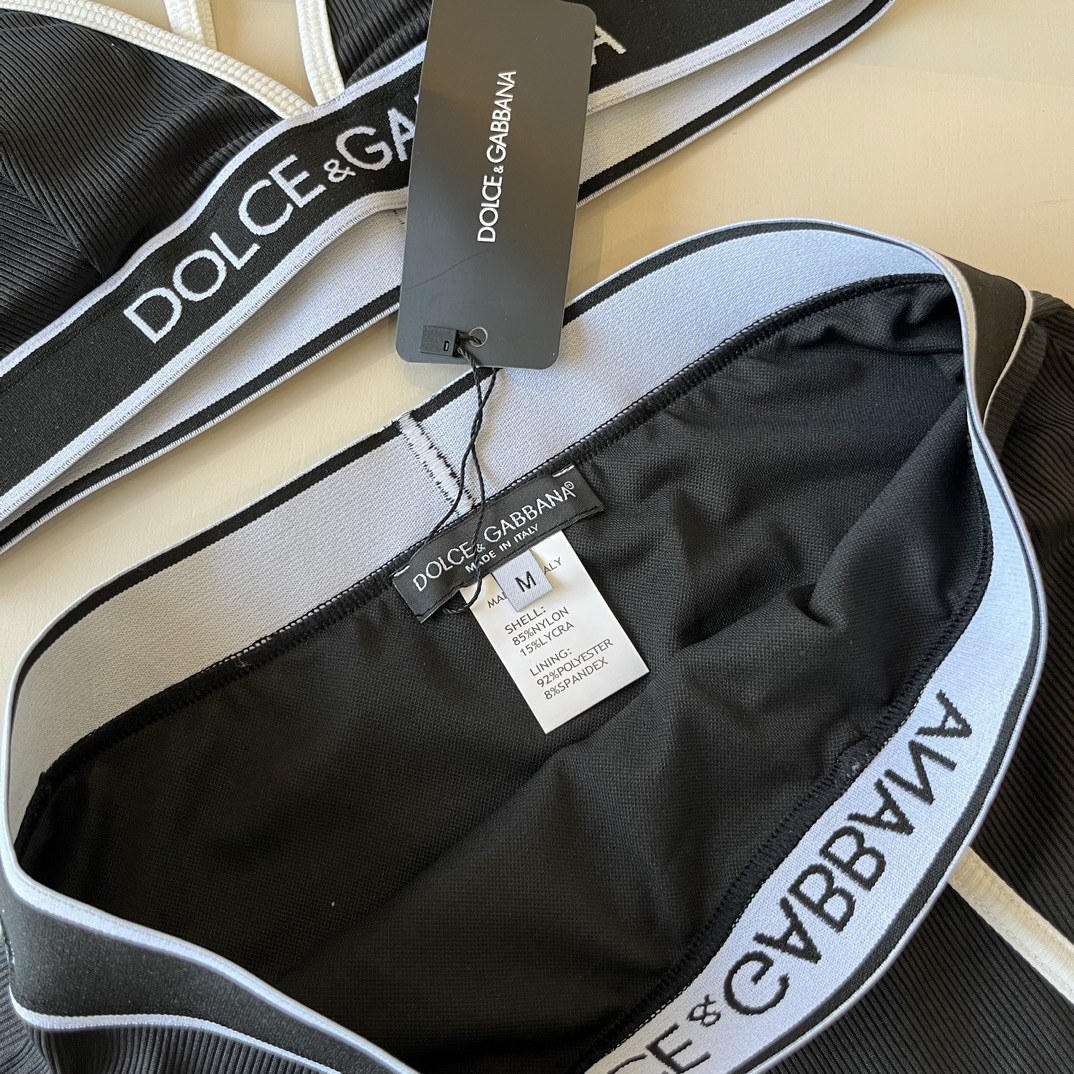 “D.G. Dougabana’s Versatile 207 Bathing Suit for Various Settings and Comfort” - 图片 6