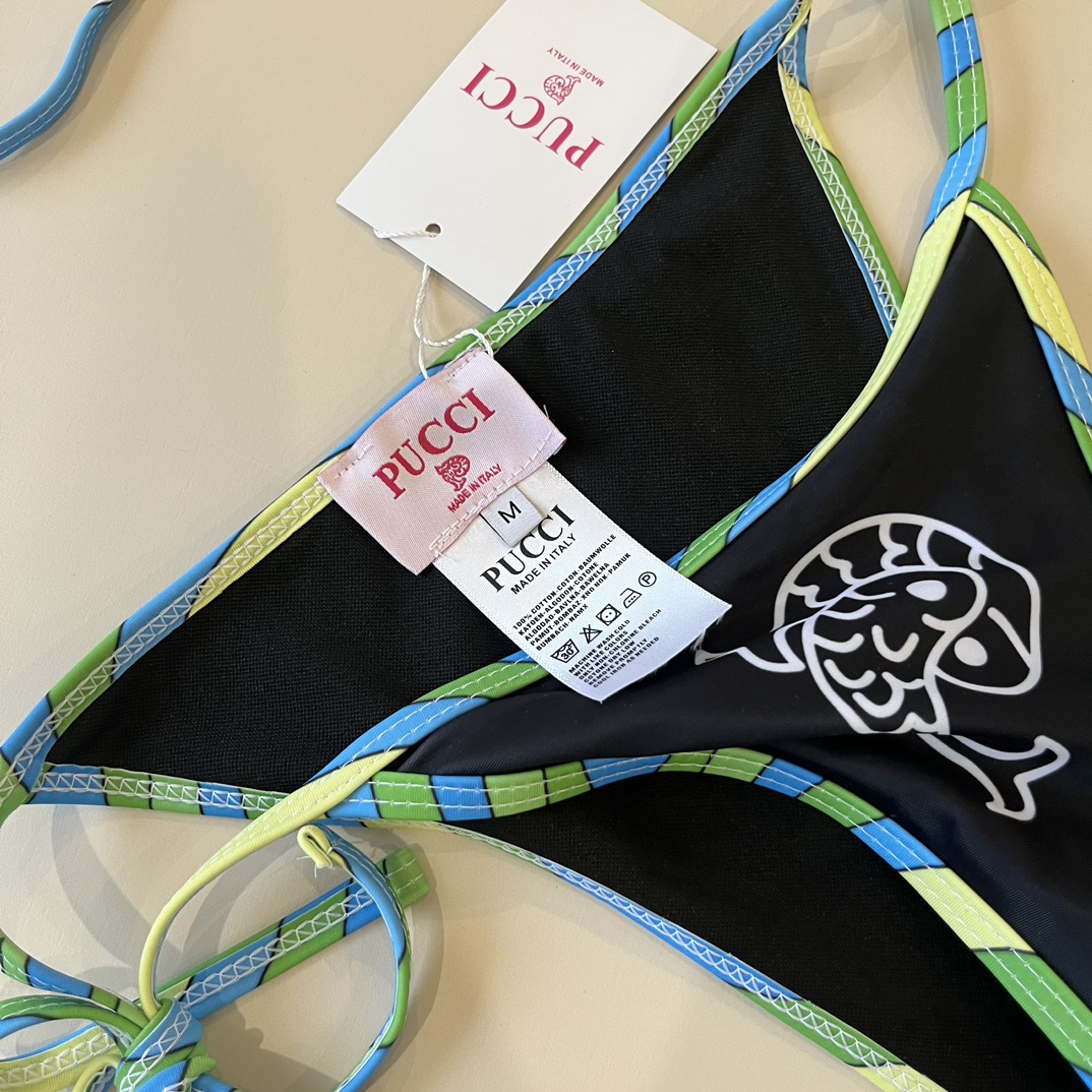 。
Puccl
专柜新款分体比基尼 😍🥰适合多种场景的游泳衣🏊‍♀️海边 游泳池 温泉 水上乐园 漂流都