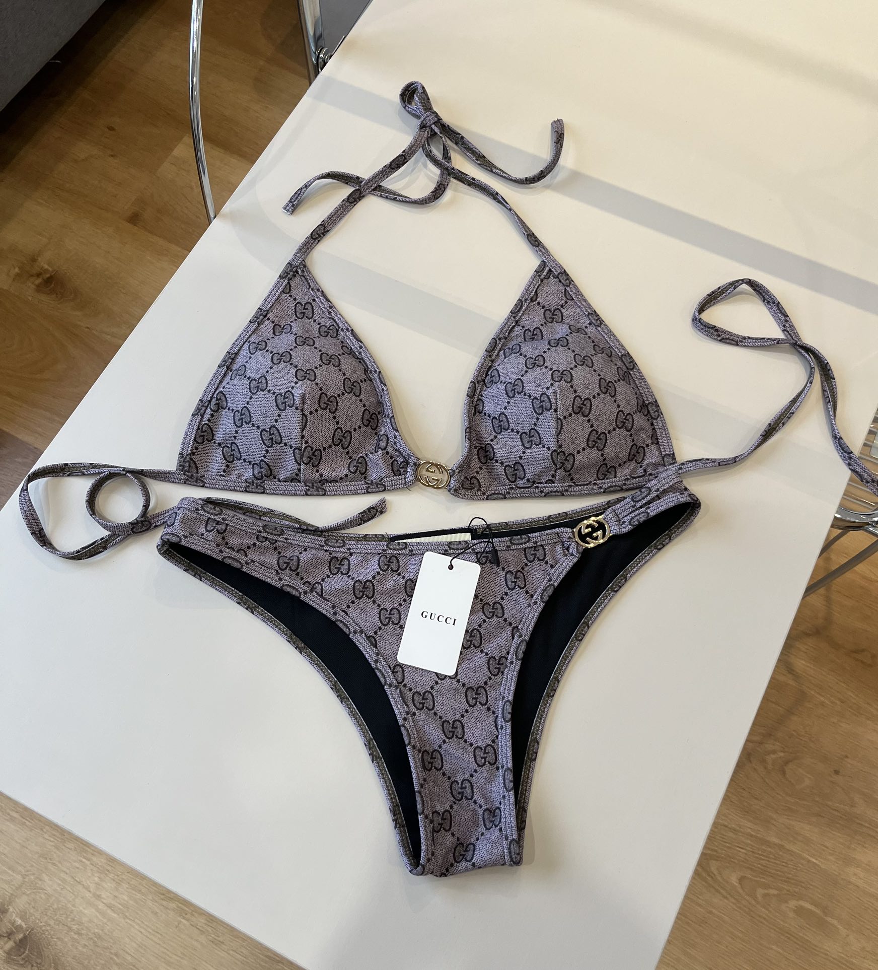 。

Gucci古奇比基尼👙，分体泳衣，S M L XL