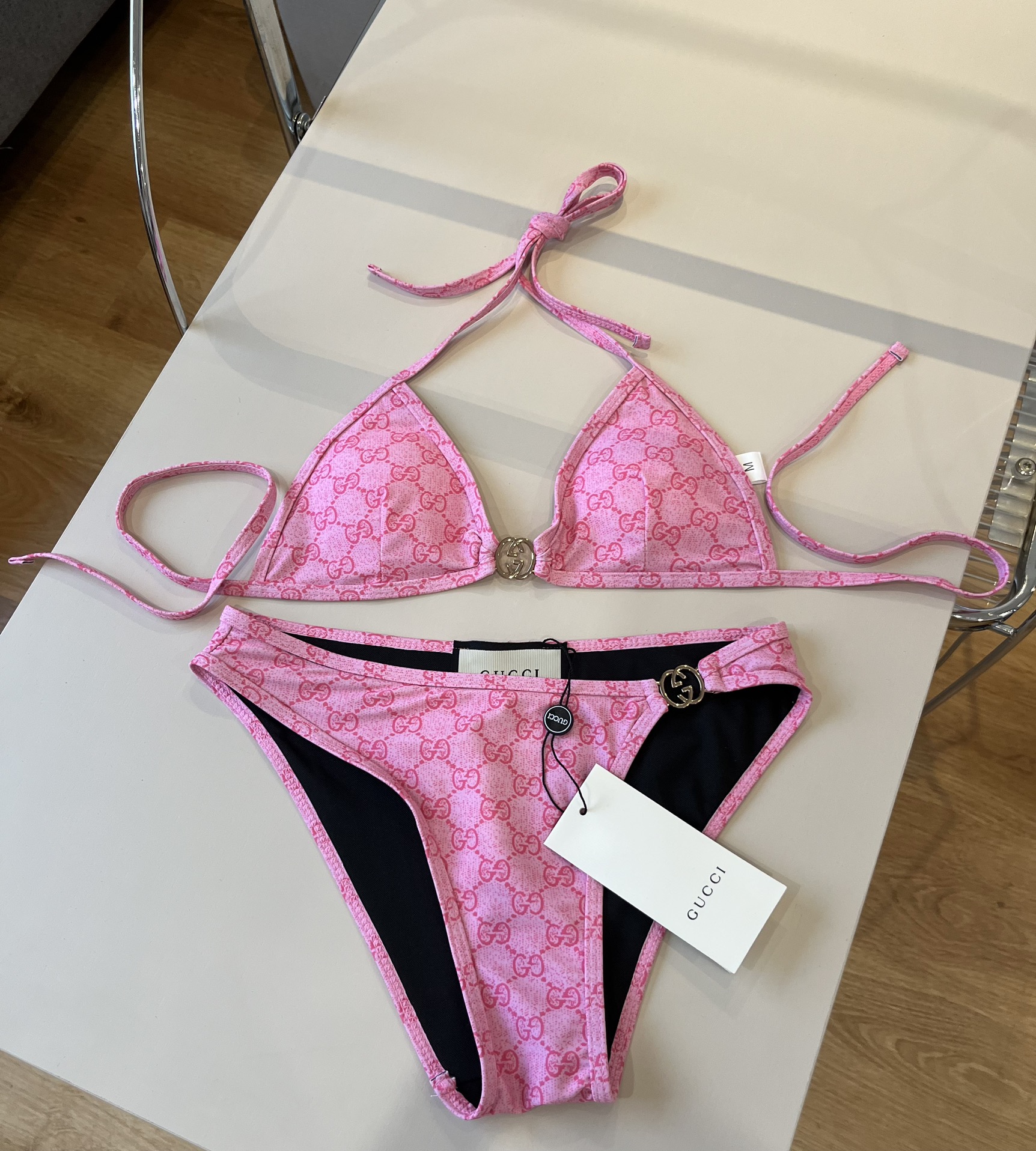 。

Gucci古奇比基尼👙，分体泳衣，S M L XL