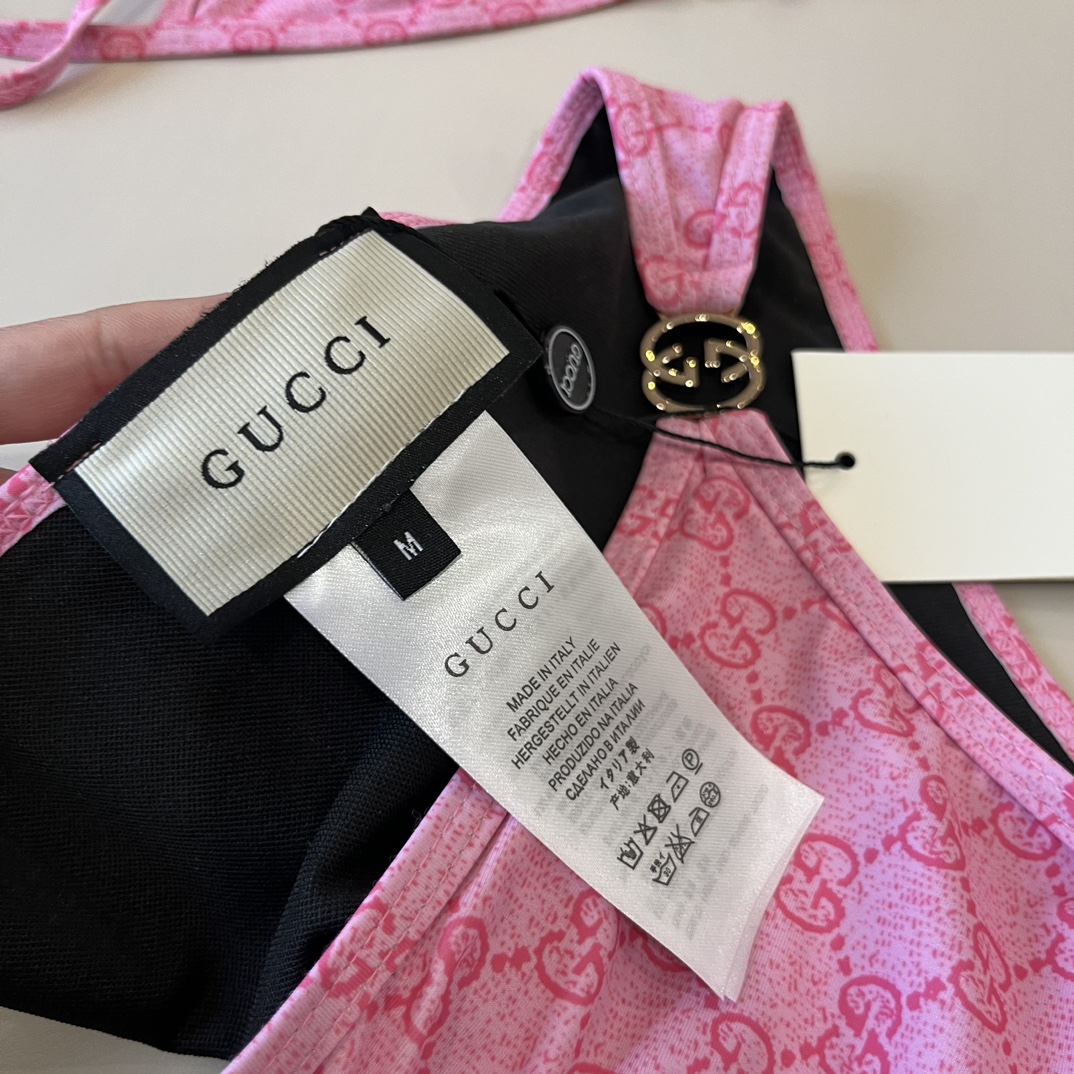 。

Gucci古奇比基尼👙，分体泳衣，S M L XL