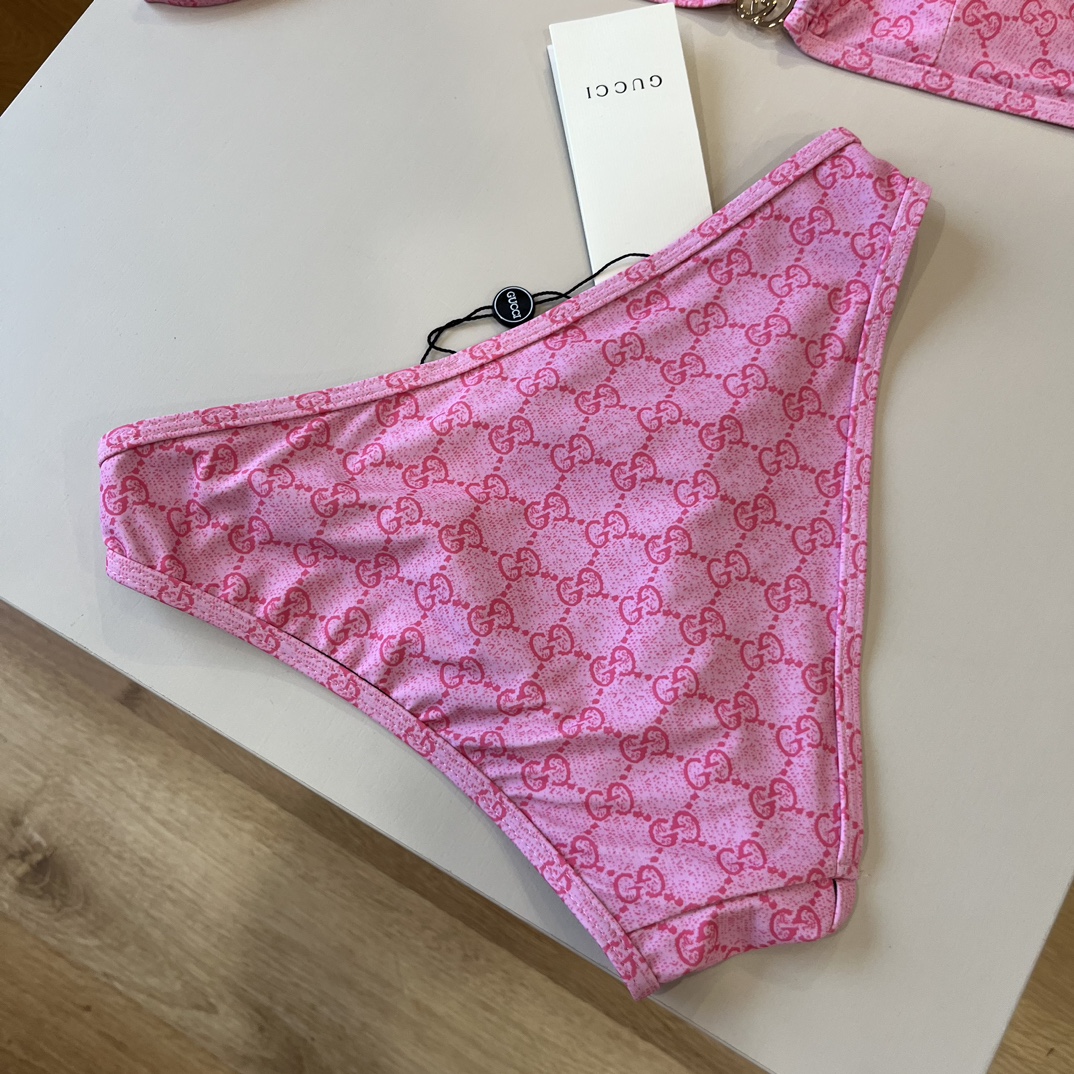 。

Gucci古奇比基尼👙，分体泳衣，S M L XL