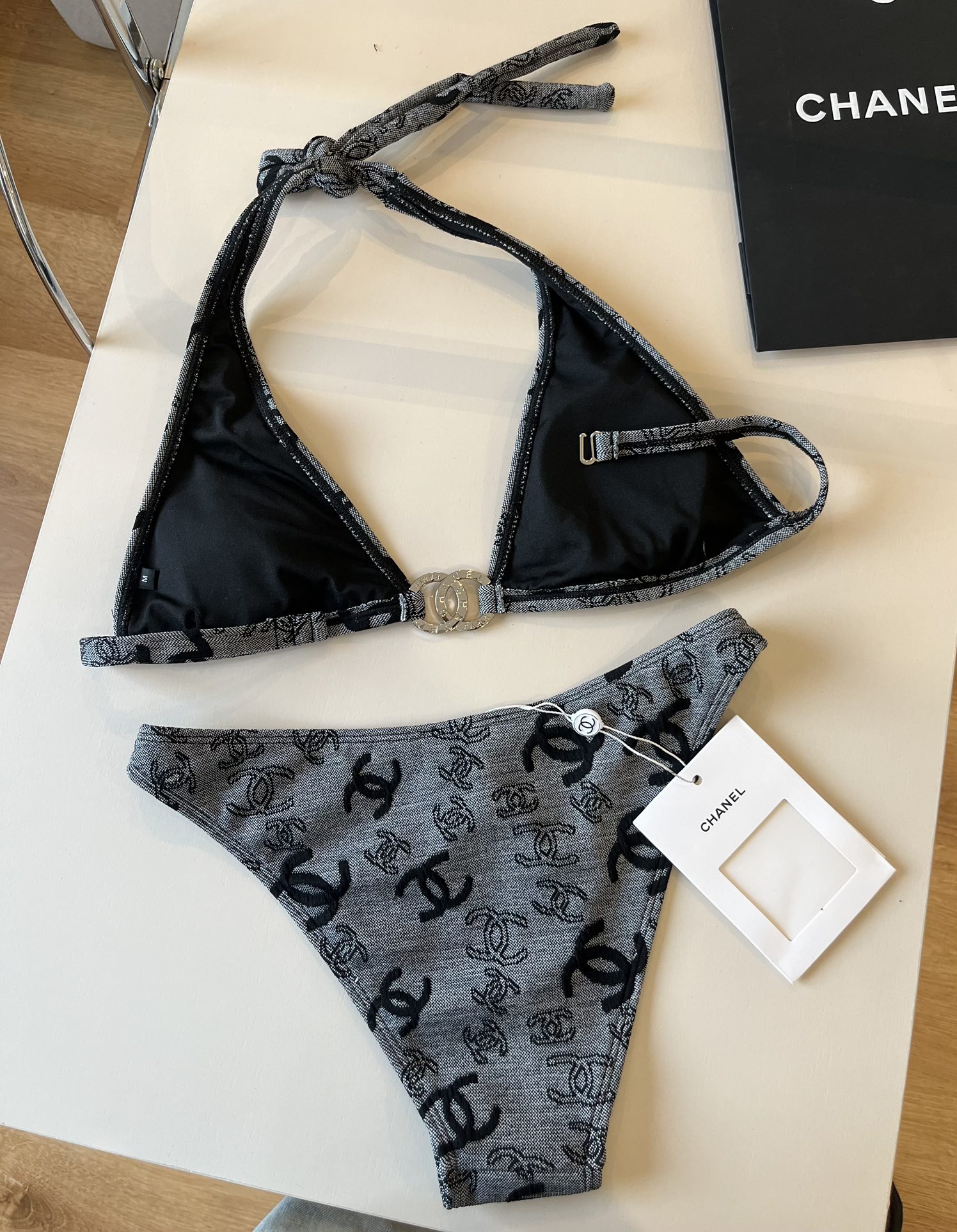 

Chanel香奈儿比基尼泳衣 最新面料S M L XL