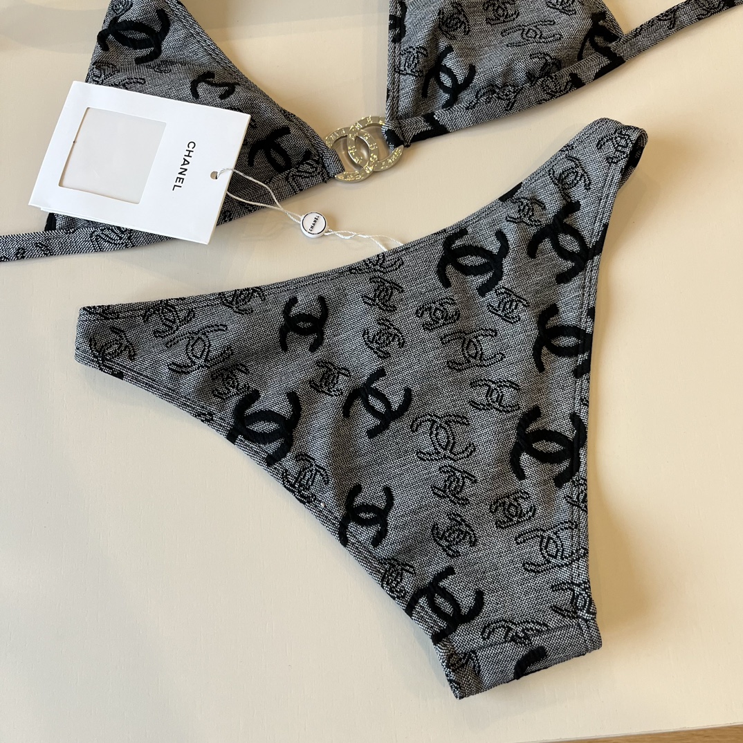 

Chanel香奈儿比基尼泳衣 最新面料S M L XL
