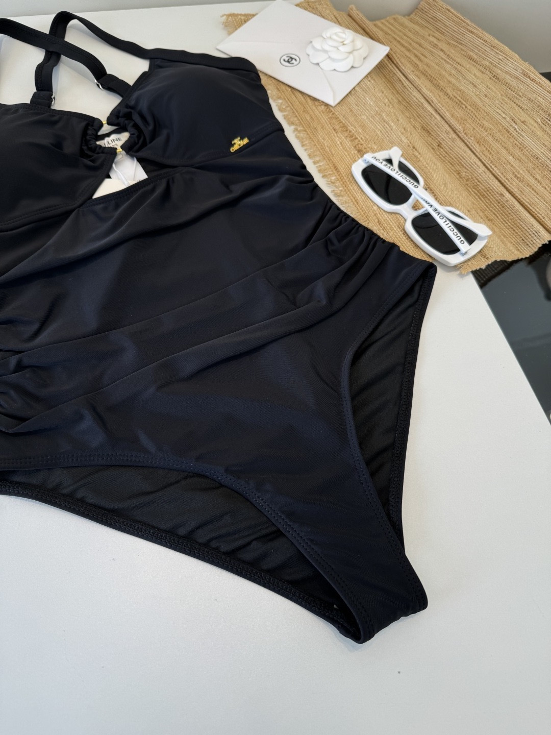 🌾Celine赛琳新款连体比基尼👙泳衣，S M L XL