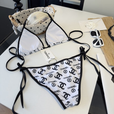 🌾Chanel香奈儿比基尼👙❤️😍🥰适合多种场景的游泳衣🏊♀️海边 游泳池 温泉 水上乐园 漂流都可以 🌾Chanel香奈儿比基尼👙❤️😍🥰适合多种场景的游泳衣🏊♀️海边 游泳池 温泉 水上乐园 漂流都可以
