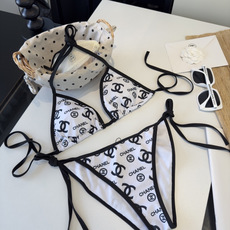 🌾Chanel香奈儿比基尼👙❤️😍🥰适合多种场景的游泳衣🏊♀️海边 游泳池 温泉 水上乐园 漂流都可以 🌾Chanel香奈儿比基尼👙❤️😍🥰适合多种场景的游泳衣🏊♀️海边 游泳池 温泉 水上乐园 漂流都可以