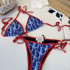 🌾Dior迪奥比基尼👙❤️😍🥰适合多种场景的游泳衣🏊♀️海边 游泳池 温泉 水上乐园 漂流都可以😌内搭 🌾Dior迪奥比基尼👙❤️😍🥰适合多种场景的游泳衣🏊♀️海边 游泳池 温泉 水上乐园 漂流都可以😌内搭