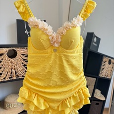 🌾Chanel 香奈儿连体泳衣 😍🥰适合多种场景的游泳衣🏊♀️海边 游泳池 温泉 水上乐园 漂流都可以 🌾Chanel 香奈儿连体泳衣 😍🥰适合多种场景的游泳衣🏊♀️海边 游泳池 温泉 水上乐园 漂流都可以