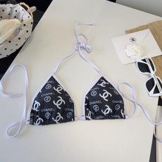 🌾Chanel香奈儿比基尼👙❤️😍🥰适合多种场景的游泳衣🏊♀️海边 游泳池 温泉 水上乐园 漂流都可以 🌾Chanel香奈儿比基尼👙❤️😍🥰适合多种场景的游泳衣🏊♀️海边 游泳池 温泉 水上乐园 漂流都可以