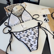 🌾Chanel香奈儿比基尼👙❤️😍🥰适合多种场景的游泳衣🏊♀️海边 游泳池 温泉 水上乐园 漂流都可以 🌾Chanel香奈儿比基尼👙❤️😍🥰适合多种场景的游泳衣🏊♀️海边 游泳池 温泉 水上乐园 漂流都可以