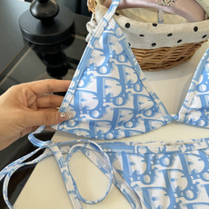 🌾Dior迪奥比基尼👙❤️😍🥰适合多种场景的游泳衣🏊♀️海边 游泳池 温泉 水上乐园 漂流都可以😌内搭 🌾Dior迪奥比基尼👙❤️😍🥰适合多种场景的游泳衣🏊♀️海边 游泳池 温泉 水上乐园 漂流都可以😌内搭