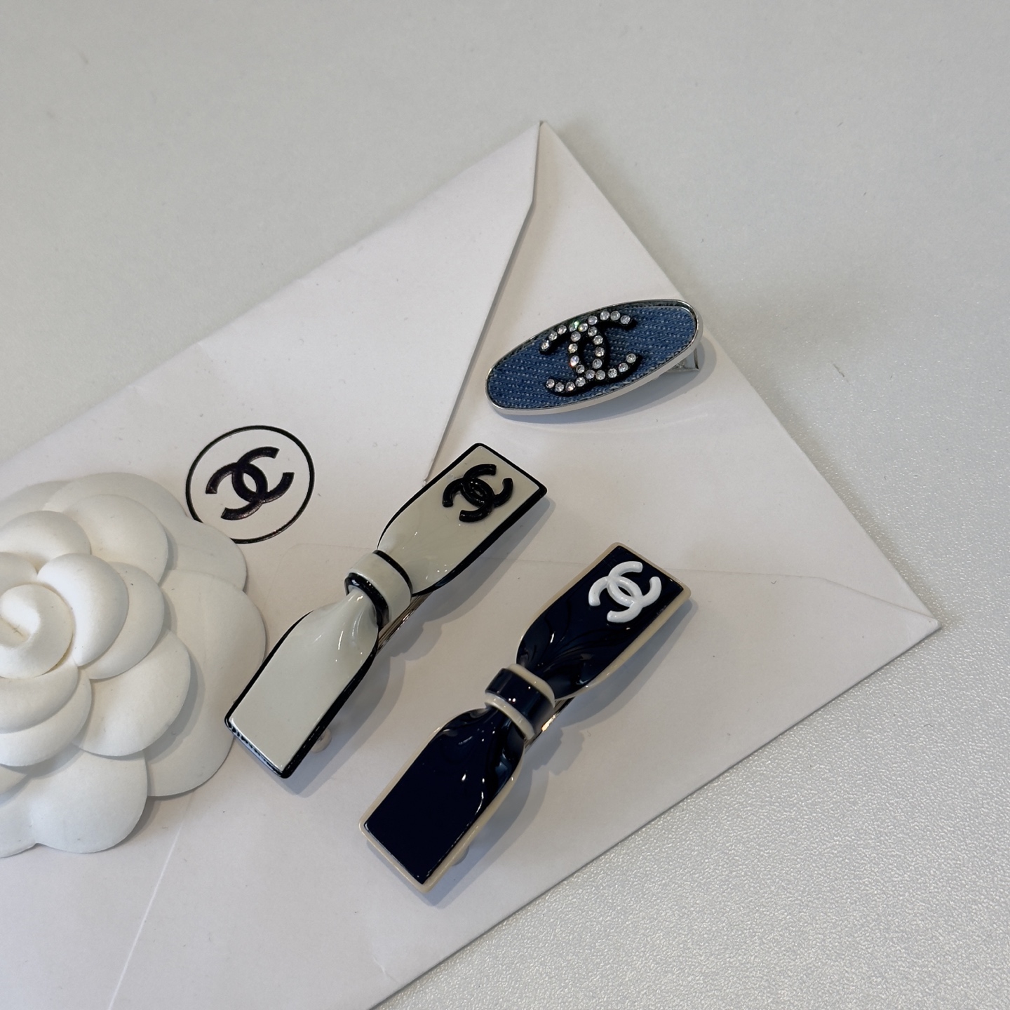 NO:942086,Chanel Chanel hairpins single hairpins, hairpins, chanel, chanel, hairpins19860909Chanel香奈儿发夹 单个发夹,发夹,chanel,chanel,hairpins,accessory