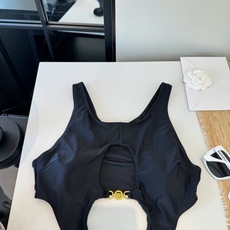 🌾范思哲连体比基尼👙泳衣 😍🥰适合多种场景的游泳衣🏊♀️海边 游泳池 温泉 水上乐园 漂流都可以😌内 🌾范思哲连体比基尼👙泳衣 😍🥰适合多种场景的游泳衣🏊♀️海边 游泳池 温泉 水上乐园 漂流都可以😌内