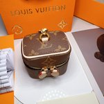 Réplicas
 Louis Vuitton Monederos Pu