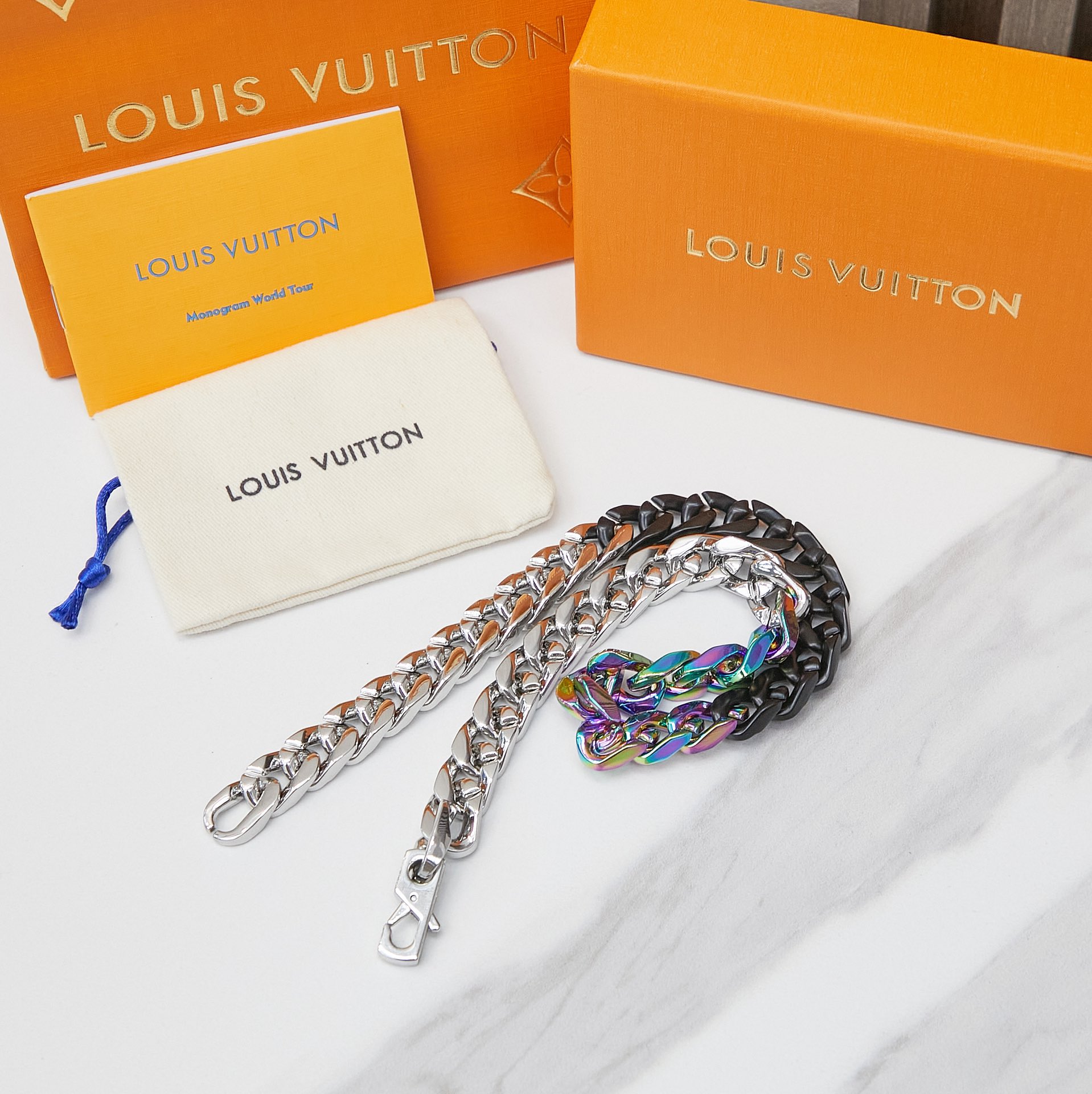 Louis Vuitton Sieraden Armbanden Kettingen&hangers