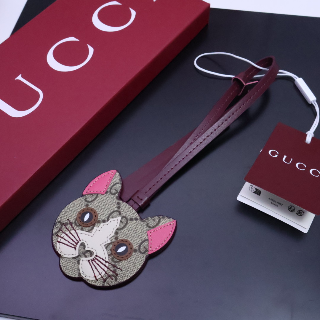 💰242 new Gucci Gucchigucci bag key attachment, two colours for fine work. With unique symbols。 - 图片 6
