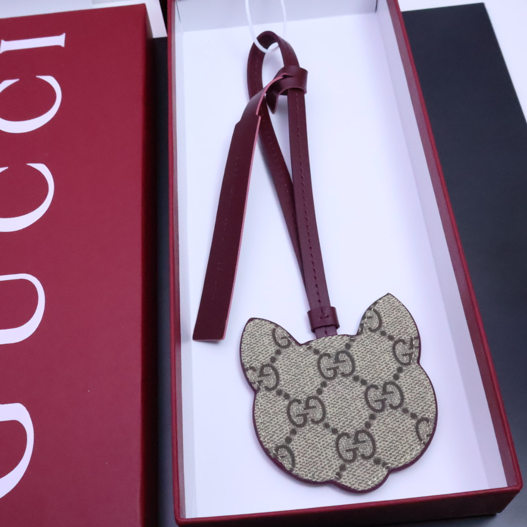 💰242 new Gucci Gucchigucci bag key attachment, two colours for fine work. With unique symbols。 - 图片 7