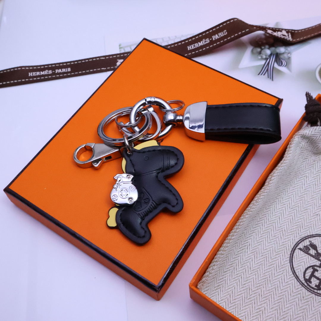 Luxurious Customized Hermes Emerald Key with Exquisite Craftsmanship and Elegant Design - 图片 6