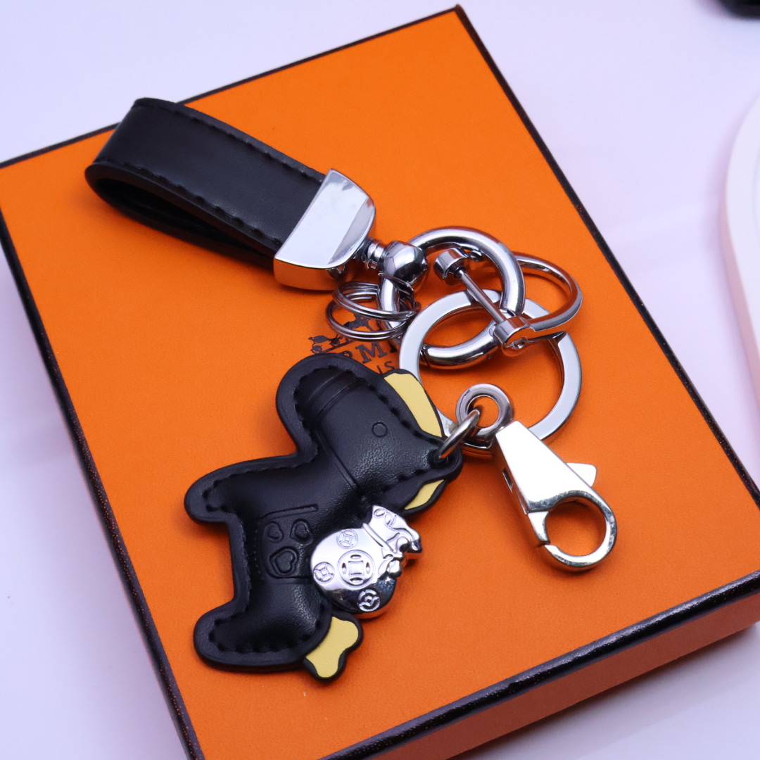 Luxurious Customized Hermes Emerald Key with Exquisite Craftsmanship and Elegant Design - 图片 2