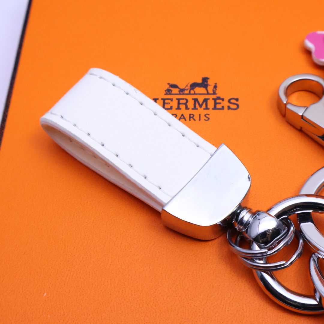 Luxurious Custom Hermes Emerald Key with Exquisite Craftsmanship and Elegant Design - 图片 9