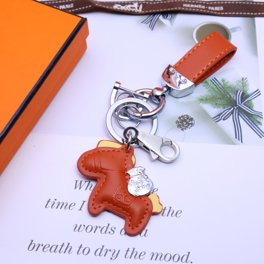 Luxurious Customized Hermes Emerald Key with Exquisite Craftsmanship and Elegant Design - 图片 5