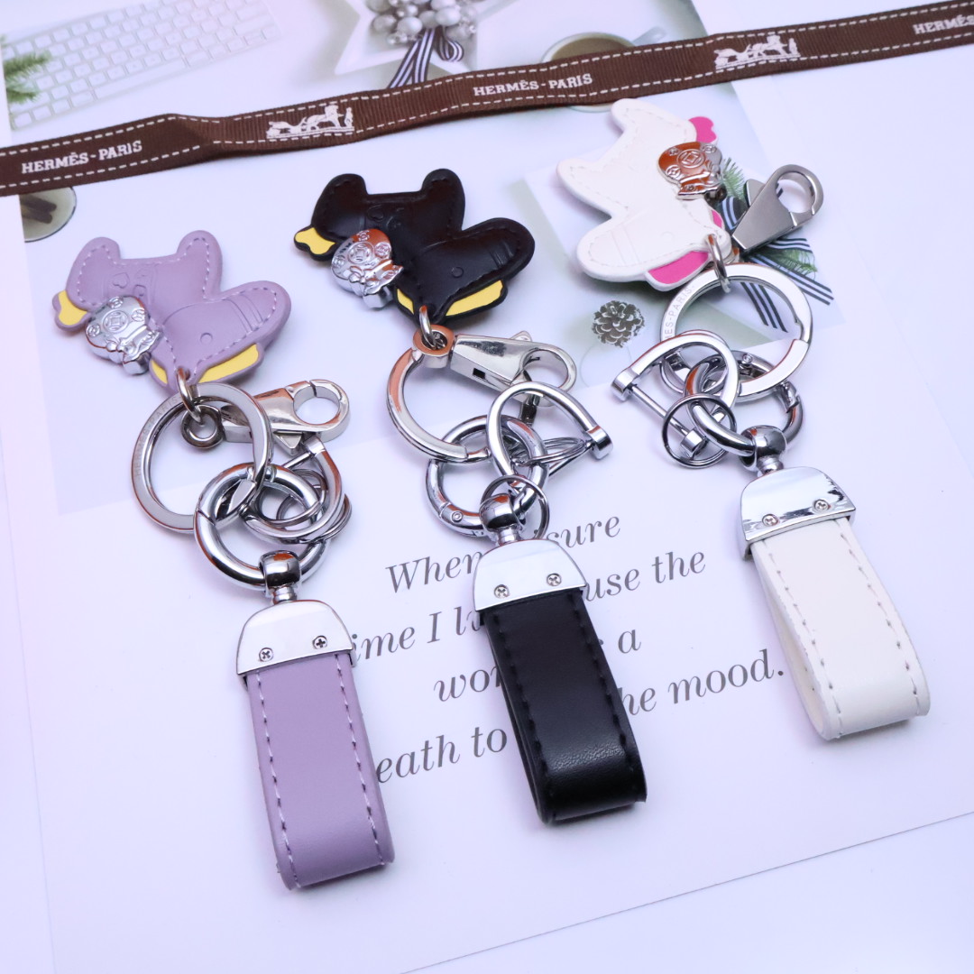 Luxurious Customized Hermes Emerald Key with Masterful Craftsmanship and Elegant Design - 图片 6