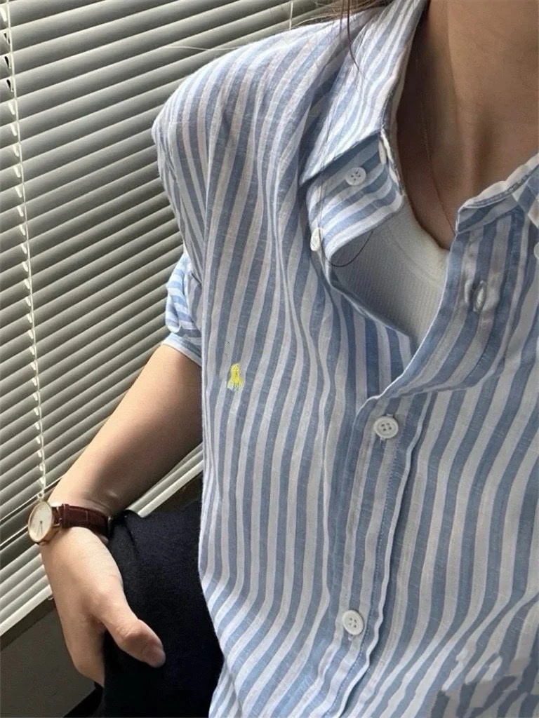 NO:901362,Ralph Lauren home!  Lapel long-sleeved striped shirt with pony pattern embroidered on the chest!  Two colors!  Size S/M/L, shipped from stock!  (M size bust 96, length 69),,loro piana,shirts,19860909Ralph Lauren家！胸口刺绣小马图案翻领长袖条纹衬衫！两色！码数S/M/L,现货发！(M码胸围96衣长69),,loro piana,shirts,,Women's clothing