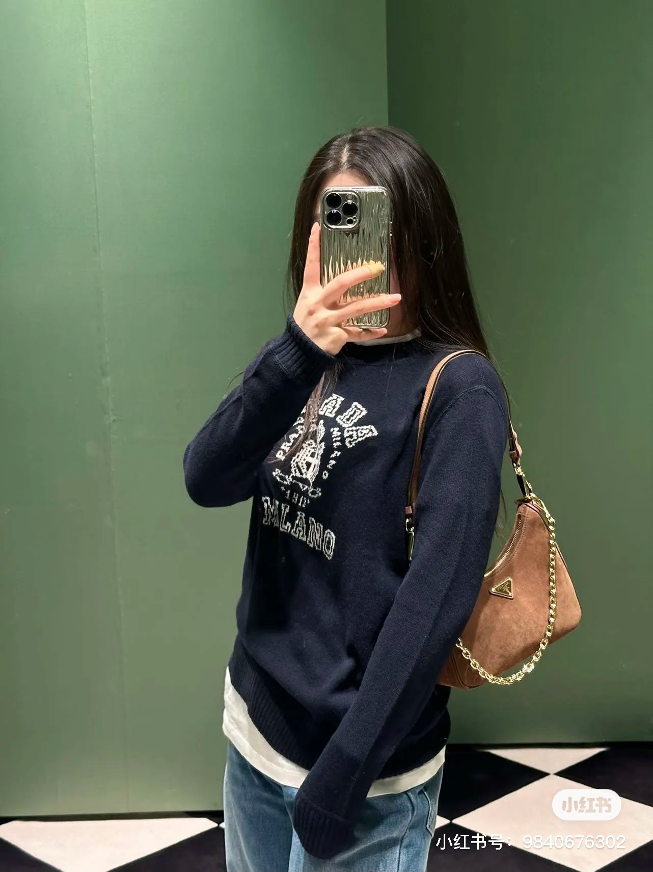 NO:295466,Pra Pu’s family!  Special counter model!  Letter logo pattern on chest with jacquard round neck long-sleeved sweater!  Complete three standards!  Three colors!  S/M/L, shipped in stock!  (M size bust 96 length 59), prada, prada, sweaters, alexander wang19860909Pra普家！专柜款！胸前字母logo图案提花圆领长袖毛衣！三标齐全！三色！码数S/M/L,现货发！(M码胸围96衣长59),,prada,prada,sweaters,alexander wang,Women's clothing