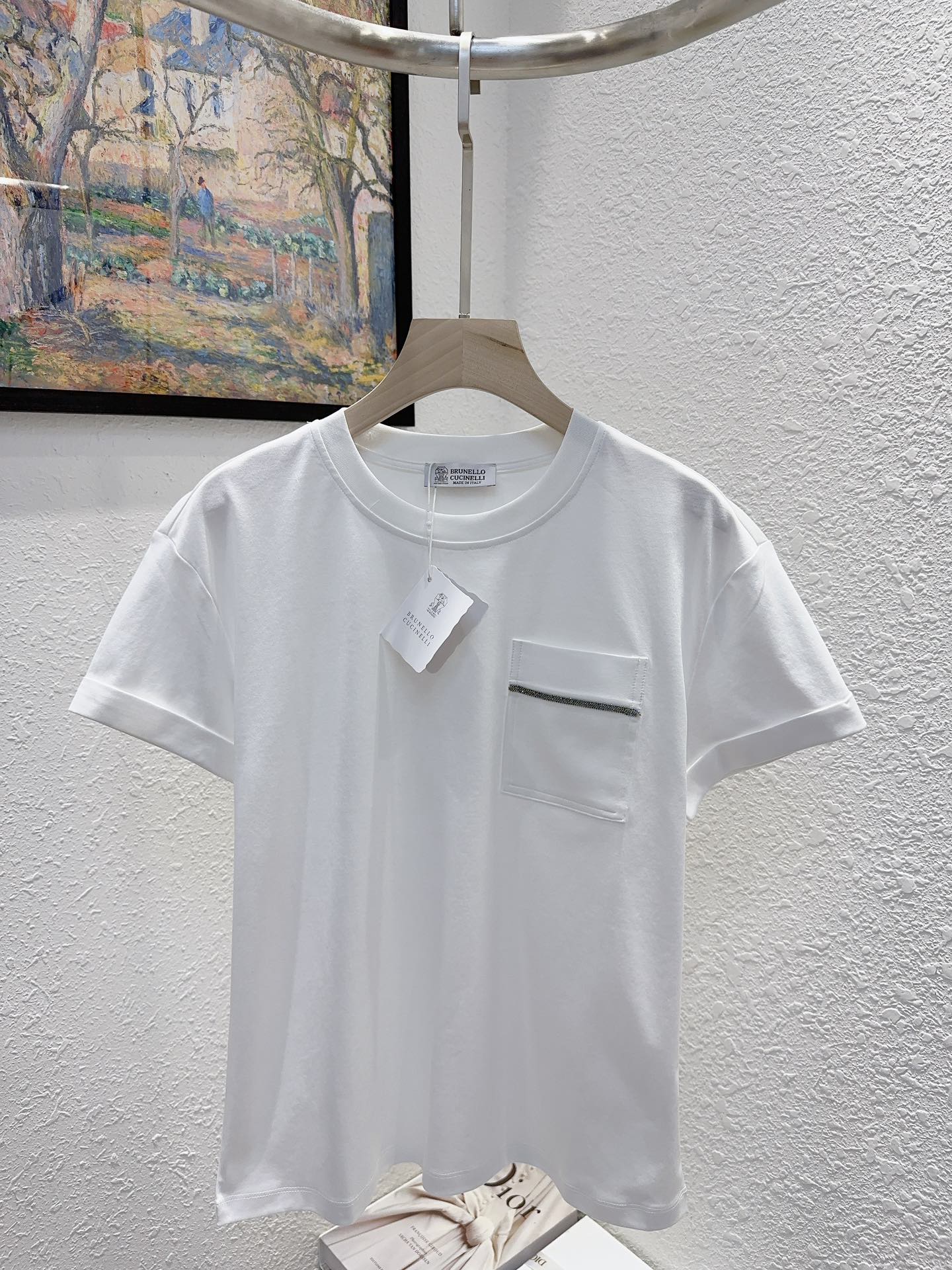 NO:308168,BC home!  Special counter model!  Customized 80 double-sided mercerated cotton fabric pocket chain bead round neck short-sleeved T-shirt!  Complete three standards!  Two colors!  S/M/L, shipped in stock!  (M size bust 96 length 60), chanel, T-shirt,tees, t-shirt,alexander wang19860909BC家！专柜款！定制80支双面丝光棉面料口袋链珠圆领短袖T恤！三标齐全！两色！码数S/M/L,现货发！(M码胸围96衣长60),,chanel,T-shirt,tees，t-shirt,alexander wang,Women's clothing