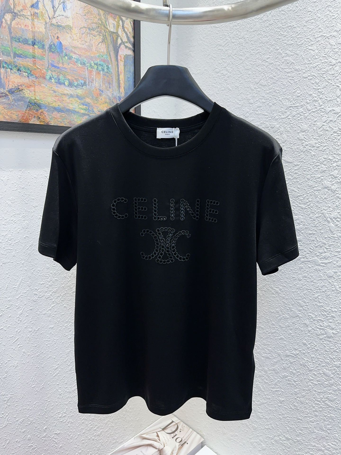 NO:312297,Celin Celin!  Higher version!  Heavy industry embroidered hollow letter logo Arc de Triomphe pattern round collar mercerated cotton short-sleeved T-shirt!  Complete three standards!  Two colors!  S/M/L, shipped in stock!  (M size bust 96 length 60), celine, T-shirt,tees, t-shirt,alexander wang19860909Celin赛林！高版本！重工刺绣镂空字母logo凯旋门图案圆领丝光棉短袖T恤！三标齐全！两色！码数S/M/L,现货发！(M码胸围96衣长60),,celine,T-shirt,tees，t-shirt,alexander wang,Women's clothing