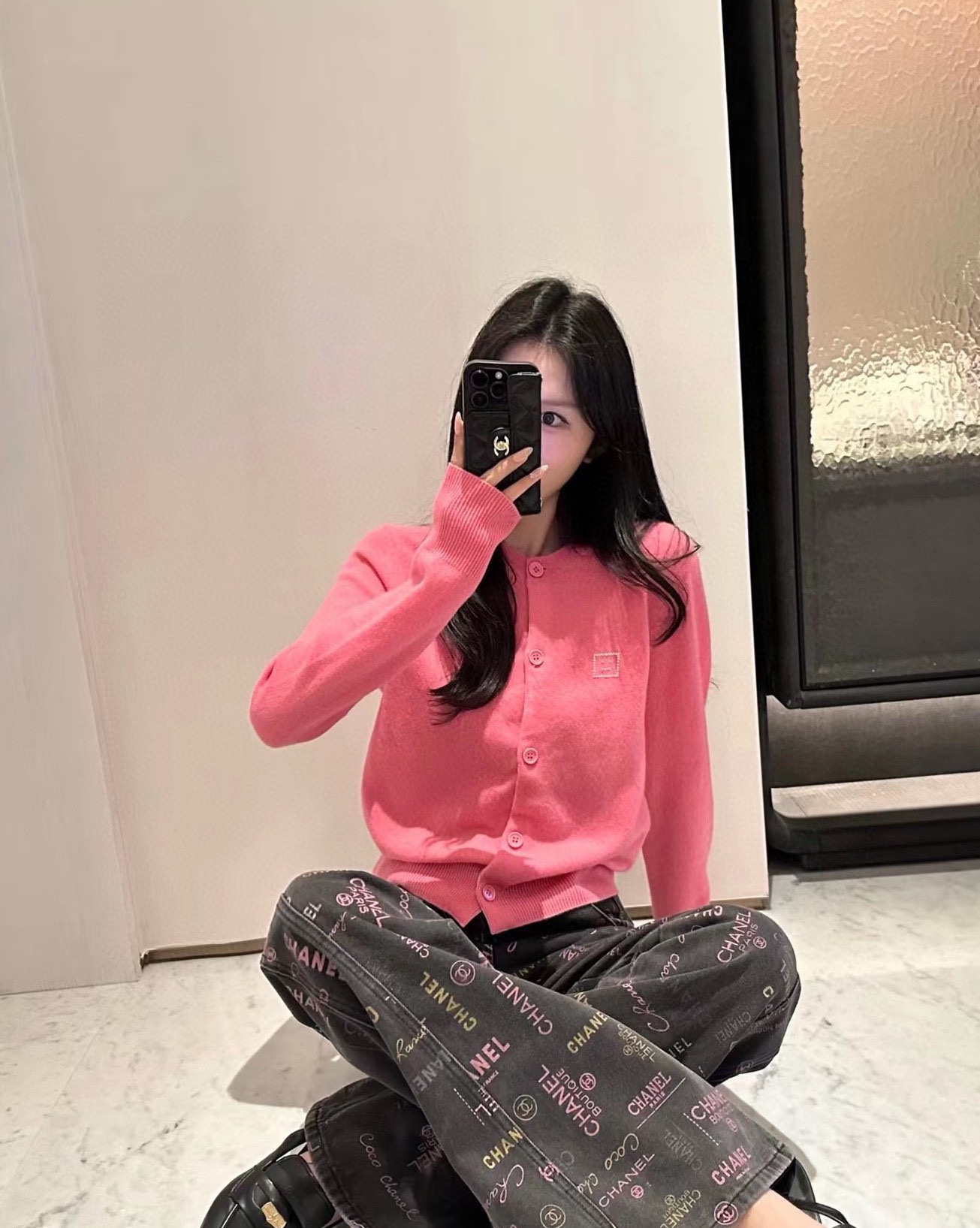 NO:321736,Acne's home!  Special counter model!  Chest-smiling face with diamond round neck cardigan wool long-sleeved top!  All three standards!  Two colors!  S/M/L, shipped in stock!  (M size bust 94 garment length 57), acne studios,alexander wang19860909Acne家！专柜款！胸口笑脸钻圆领开衫羊毛长袖上衣！三标全！两色！码数S/M/L,现货发！(M码胸围94衣长57),,acne studios,alexander wang,Women's clothing