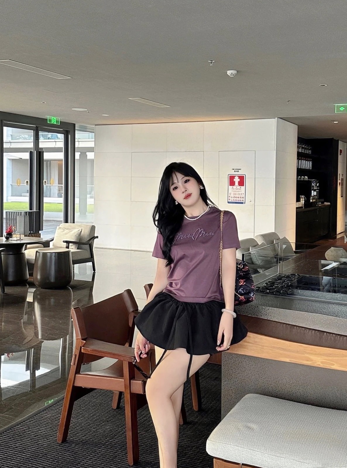 NO:333979,Miu Miu family!  Special counter model!  Heavy industrial embroidered letter logo pattern round neck mercerated cotton short-sleeved T-shirt on the chest!  Complete three standards!  Two colors!  S/M/L, shipped in stock!  (M size bust 96 length 60), miumiu, T-shirt,tees, t-shirt,alexander wang19860909Miu缪家！专柜款！胸前重工刺绣字母logo图案圆领丝光棉短袖T恤！三标齐全！两色！码数S/M/L,现货发！(M码胸围96衣长60),,miumiu,T-shirt,tees，t-shirt,alexander wang,Women's clothing