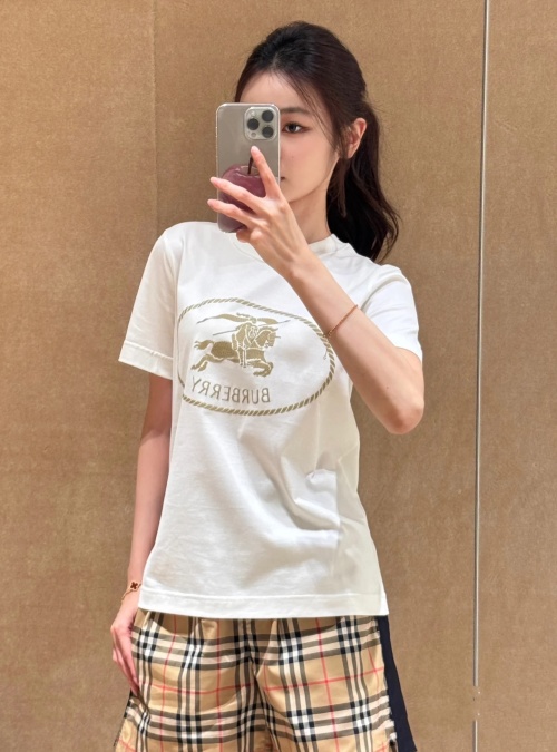 Burberry Embroidered Logo Cotton T-Shirt - Classic Style, Comfortable Fit 1 Burberry Embroidered Logo Cotton T-Shirt - Classic Style, Comfortable Fit