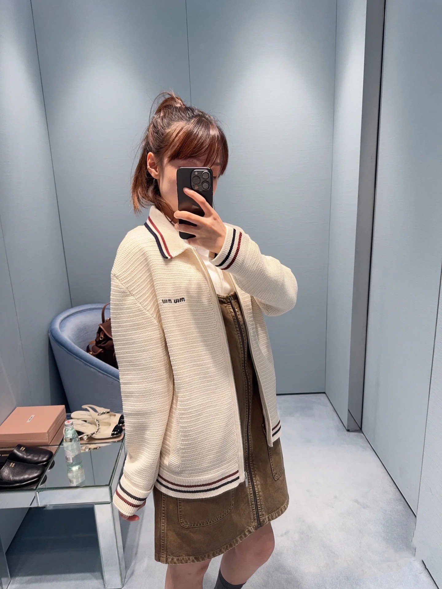 NO:450442,Miu Miu family!  Special counter model!  Chest embroidered letter logo pattern contrasting striped lapel zipper knit jacket!  Complete three standards!  S/M/L, shipped in stock!  (M size bust 96 60 60 yr), miumiu, jackets & coats, alexander wang19860909Miu缪家！专柜款！胸口刺绣字母logo图案撞色条纹翻领拉链针织外套！三标齐全！码数S/M/L,现货发！(M码胸围96衣长60),,miumiu,jackets & coats,alexander wang,Women's clothing