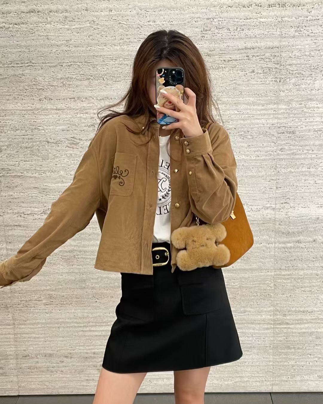 NO:484460,Celin's home!  Special counter model!  Customized metal letter Arc de Triomphe logo button pocket embroidered letter lapel short long sleeve shirt!  Complete three standards!  S/M/L, shipped in stock!  (M size bust 114 length 56), celine,shirts,alexander wang19860909Celin家！专柜款！定制金属字母凯旋门logo纽扣口袋刺绣字母翻领短款长袖衬衫！三标齐全！码数S/M/L,现货发！(M码胸围114衣长56),,celine,shirts,alexander wang,Women's clothing