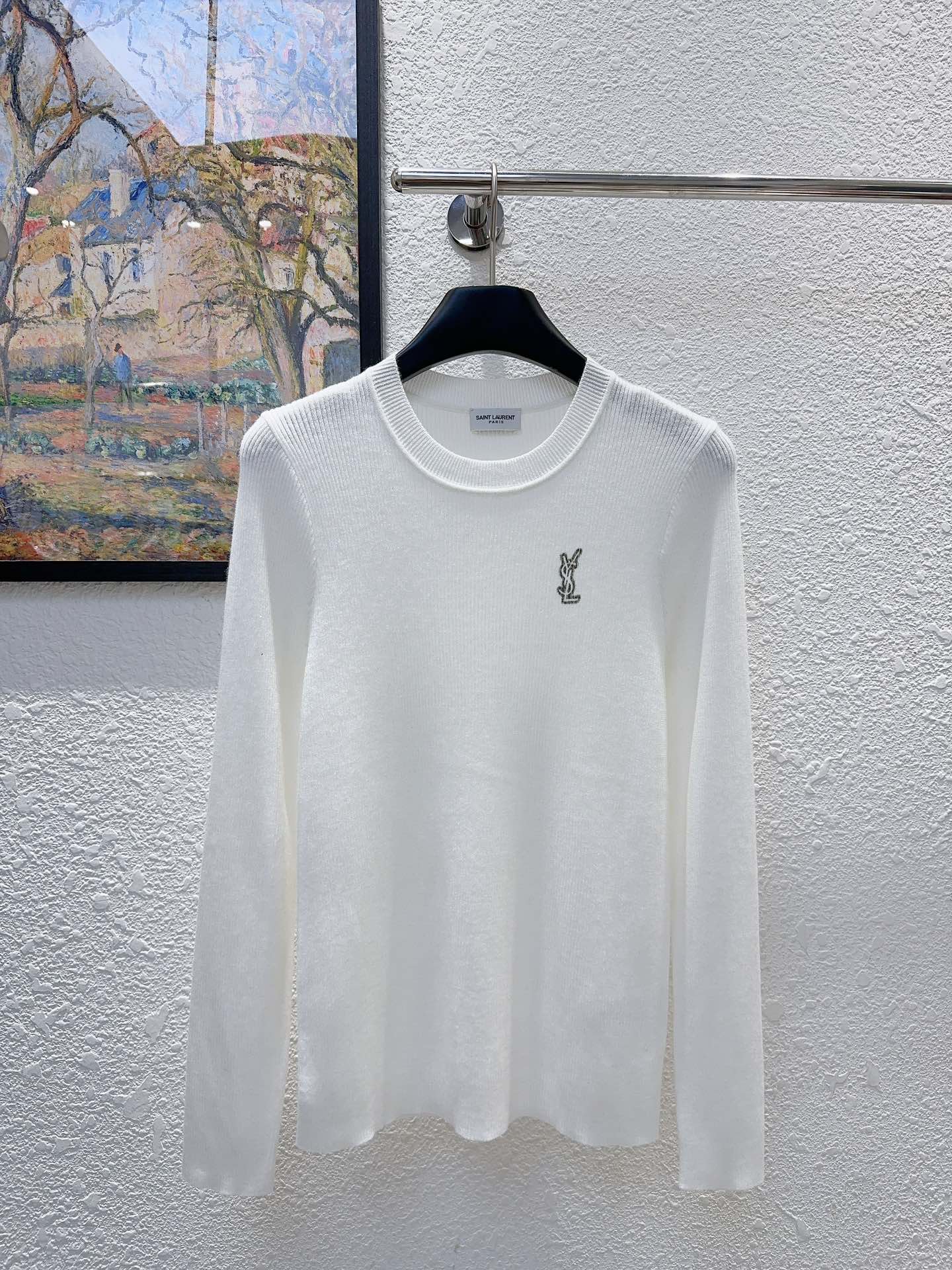 NO:488154,Slp Home!  Excellent quality!  Letter logo pattern printed round neck cold striped wool long-sleeved top on chest!  White gray!  S/M/L, shipped in stock!  (M size bust 74 length 59), loro piana, alexander wang19860909Slp家！质量赞！胸前字母logo图案印花圆领冷条纹羊毛长袖上衣！白色灰色！码数S/M/L,现货发！(M码胸围74衣长59),,loro piana,alexander wang,Women's clothing