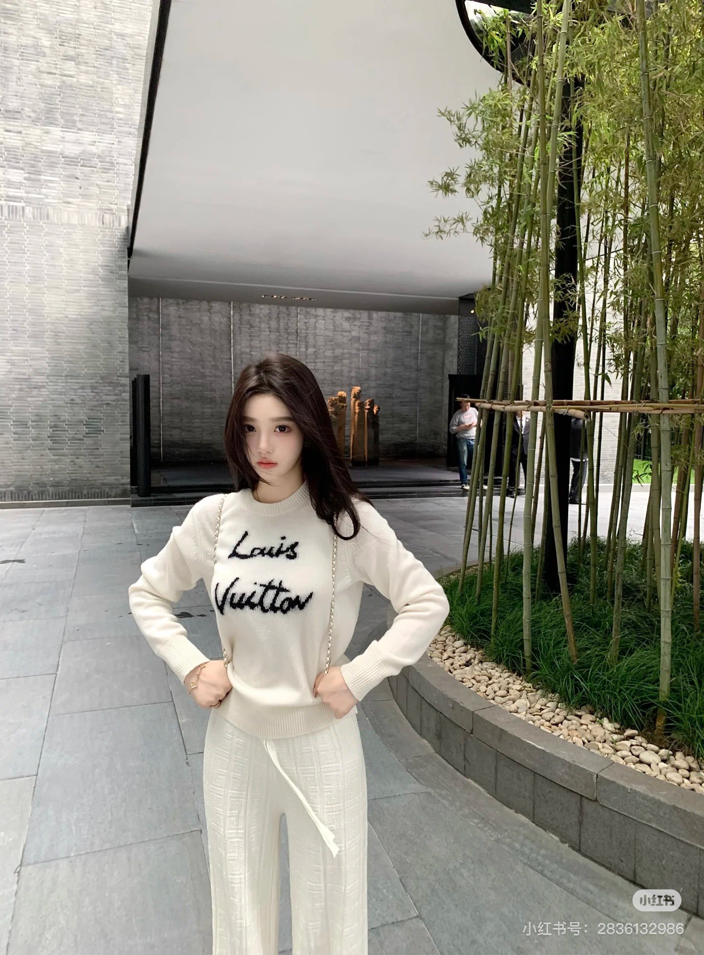 NO:590874,Beautiful upper body pictures of beautiful women, alexander wang19860909美女上身美图,,alexander wang,Women's clothing