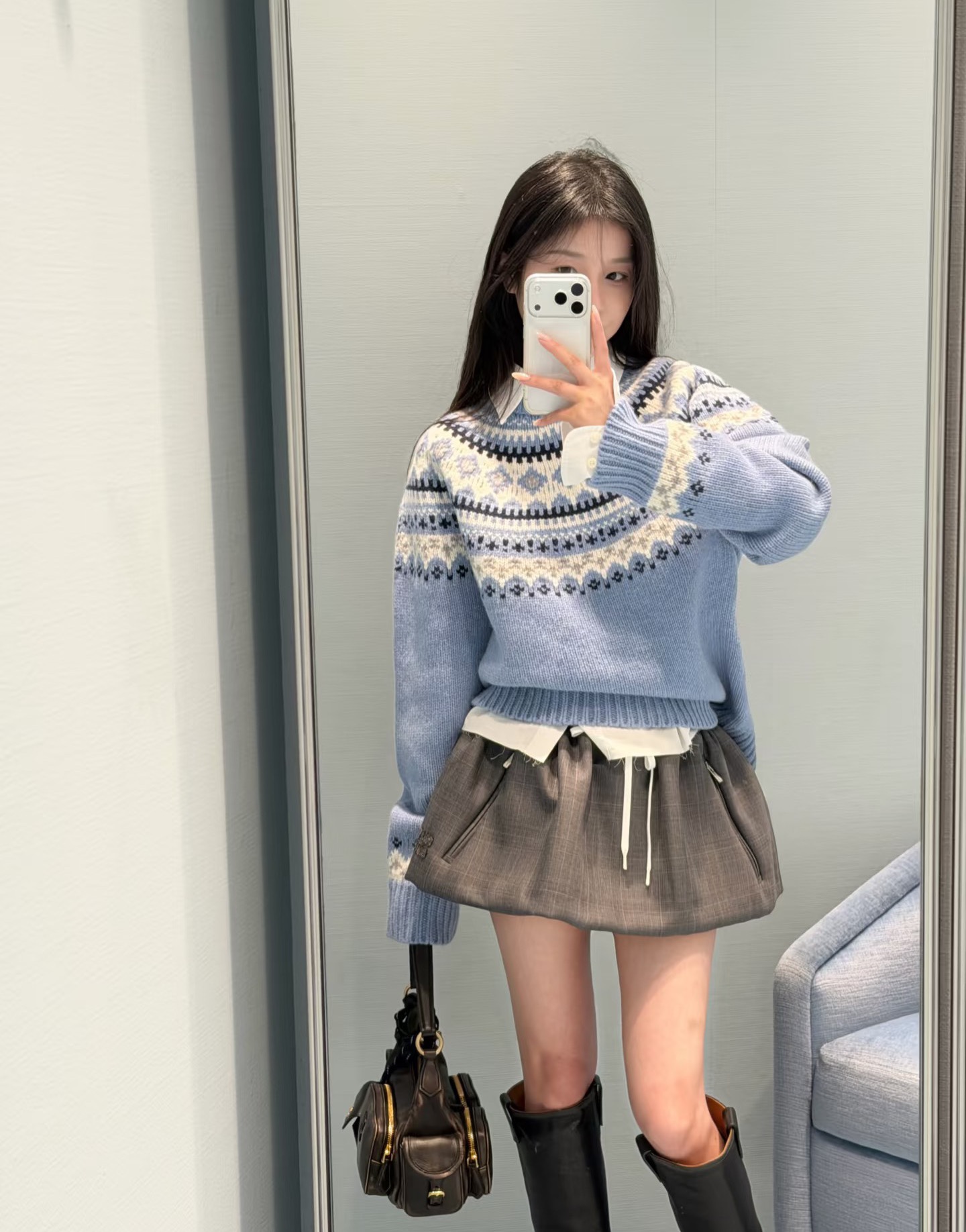 NO:621905,MiuMiaojia!  Counter style!  Haze blue Fair Isle pattern wool sweater with letter logo pattern on the back!  All three standards are complete!  Size S/M/L, shipped from stock!  (S size bust 96, length 58),,miumiu,sweaters,alexander wang19860909Miu缪家！专柜款！后背字母logo图案雾霾蓝费尔岛花纹羊毛毛衣！三标齐全！码数S/M/L,现货发！(S码胸围96衣长58),,miumiu,sweaters,alexander wang,Women's clothing