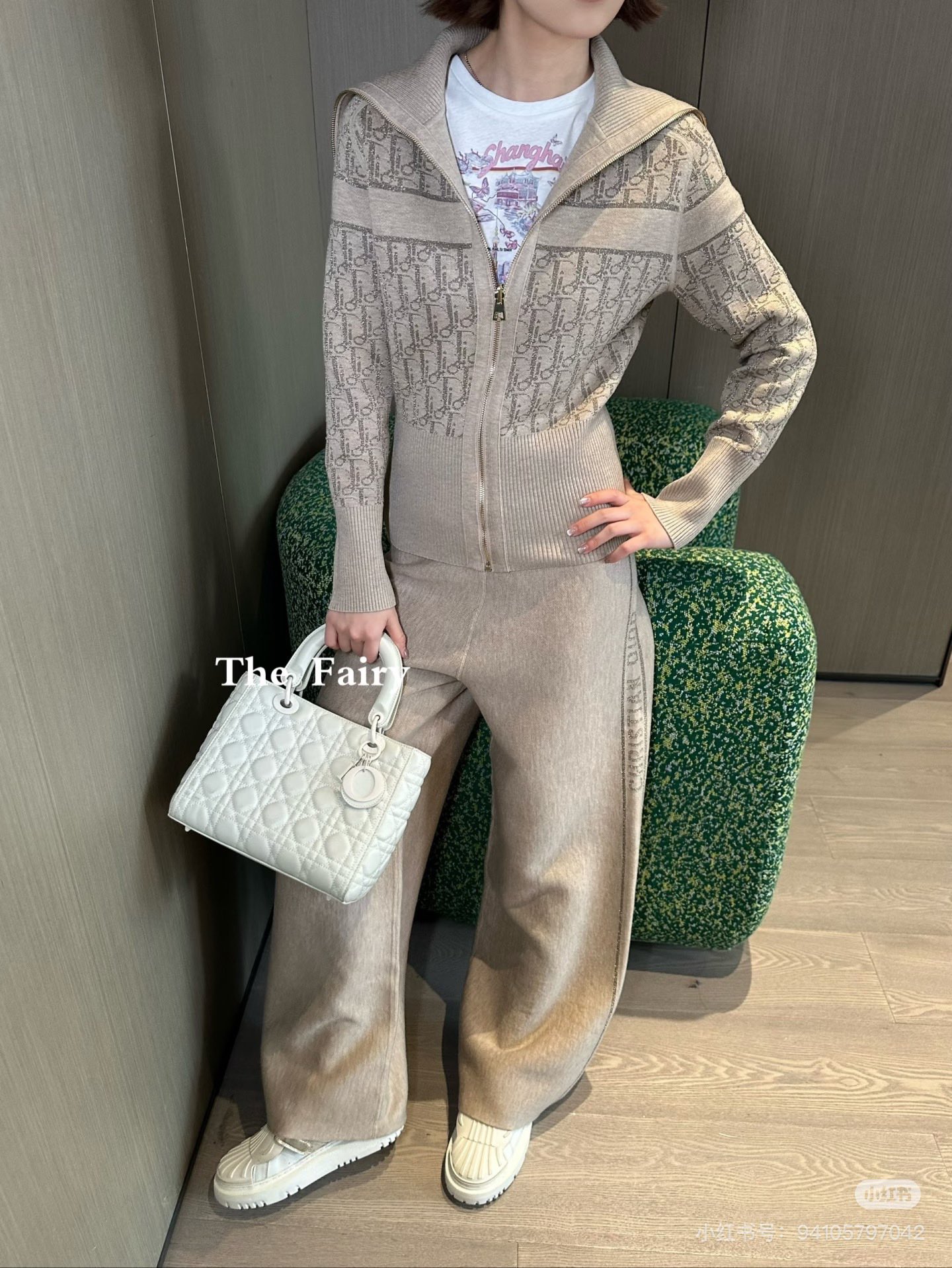 NO:627531,Model upper body picture, alexander wang19860909模特上身图,,alexander wang,Women's clothing