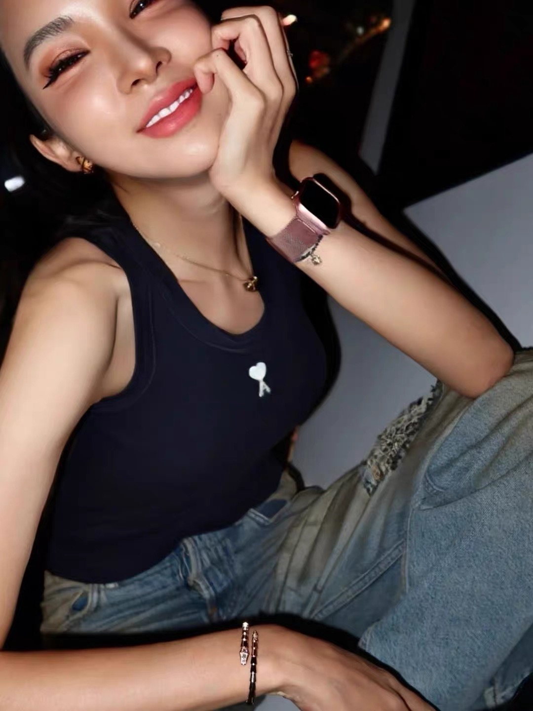 NO:949391,Ami's house!  Counter style!  Sleeveless vest with love logo pattern embroidered on the chest!  All three standards are complete!  Three colors!  Size S/M/L/XL, shipped from stock!  (M size bust 72, length 53),,19860909Ami家！专柜款！胸口刺绣爱心logo图案无袖背心！三标齐全！三色！码数S/M/L/XL,现货发！(M码胸围72衣长53),,,Women's clothing