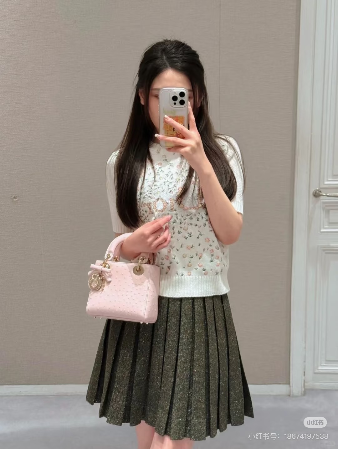 NO:799305,Counter model pictures,,19860909专柜模特图,,,Women's clothing