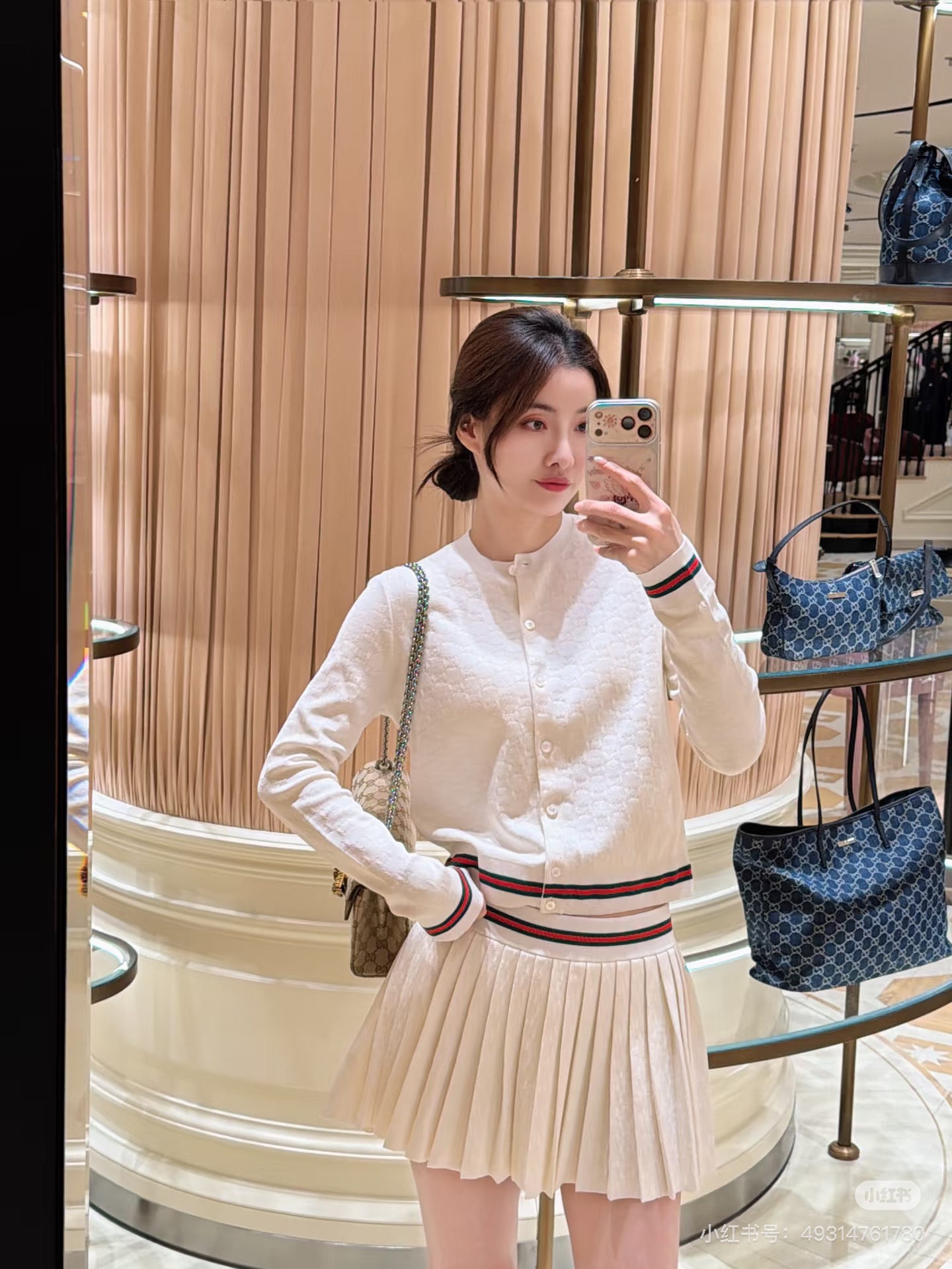 NO:907804,Counter model pictures,,19860909专柜模特图,,,Women's clothing