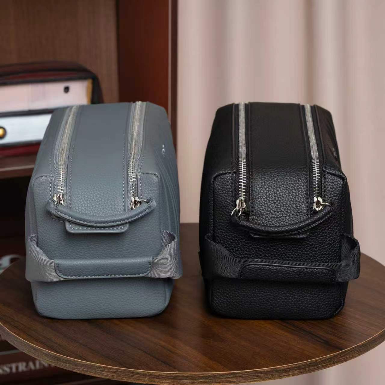 NO:879093,Toiletries bag black gray,19860909洗漱包黑色灰色,,luggage