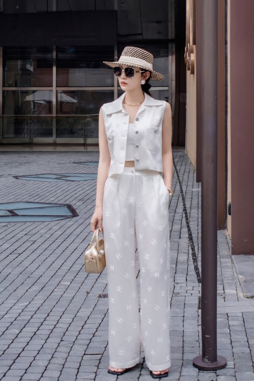 Chanel Inspired Acetate Jacquard Vest - Exquisite Craftsmanship, Limited Edition 1 Chanel Inspired Acetate Jacquard Vest - Exquisite Craftsmanship, Limited Edition