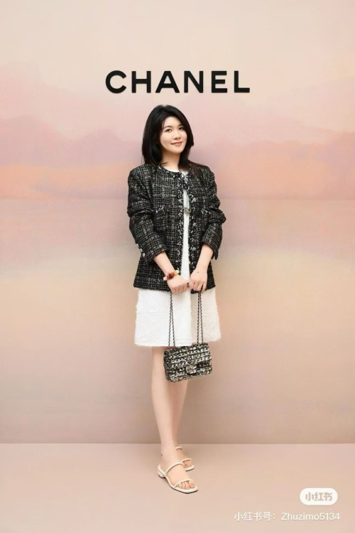 Chanel-Style Tweed Jacket - New 2025 Collection Designer Outerwear Coat 1 Chanel-Style Tweed Jacket - New 2025 Collection Designer Outerwear Coat