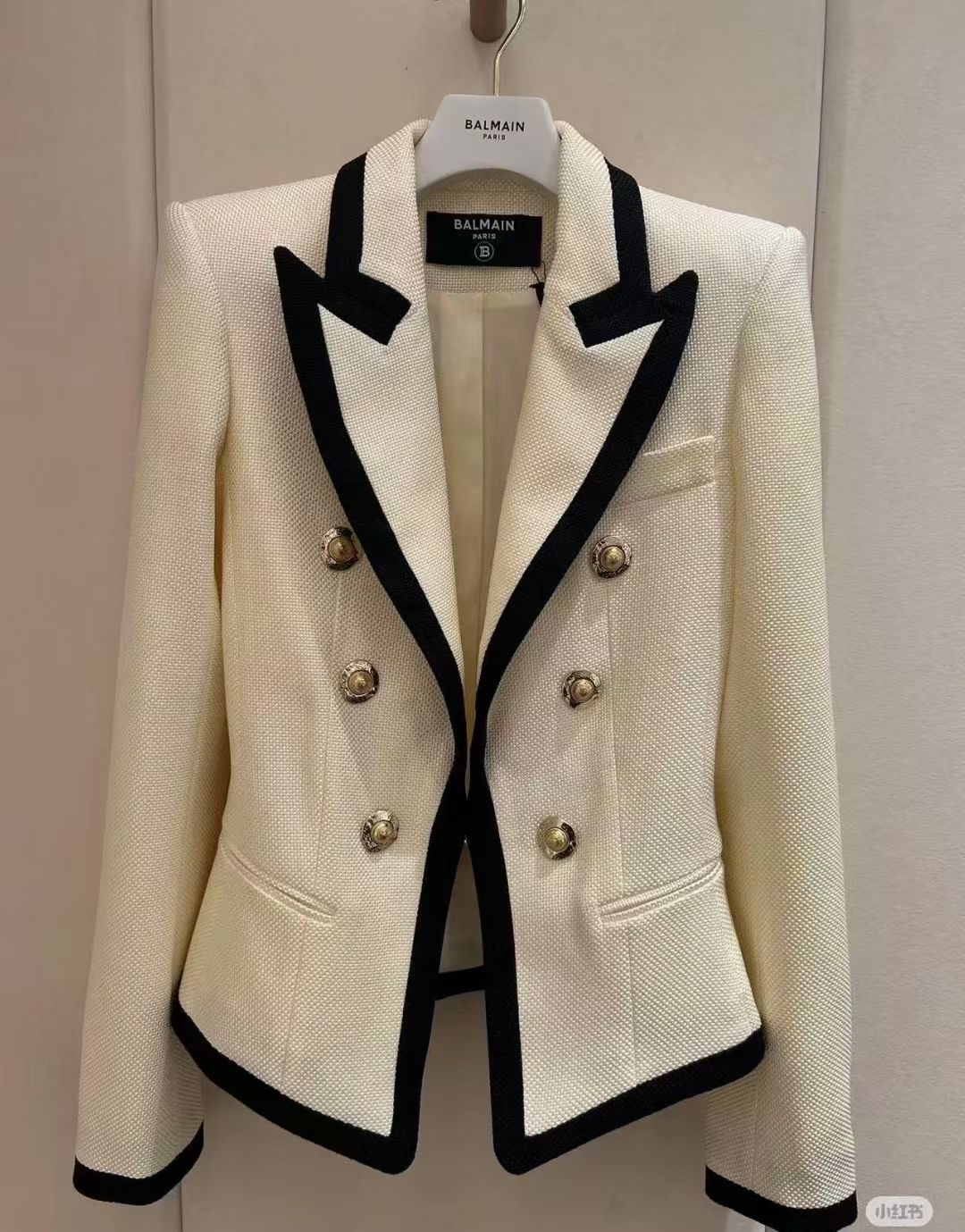 Balmain Women's Double-Breasted Blazer, Fitted Waist, Pale Yellow and Black 8 i1756380176418 5021 0 7