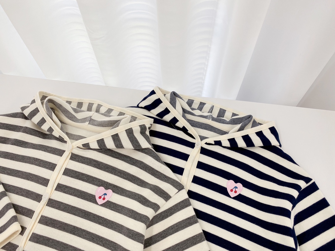 Romantic Striped Baby Clothes for Comfortable and Free Movement in Fall - 图片 3