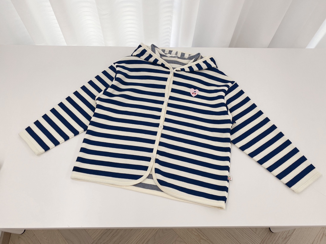 Romantic Striped Baby Clothes for Comfortable and Free Movement in Fall - 图片 2